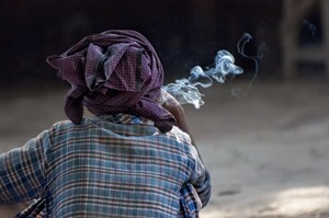Kouřící žena